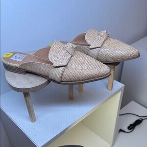 DOLCE VITA WOVEN STRAW LOAFERS WOMENS SIZE 9